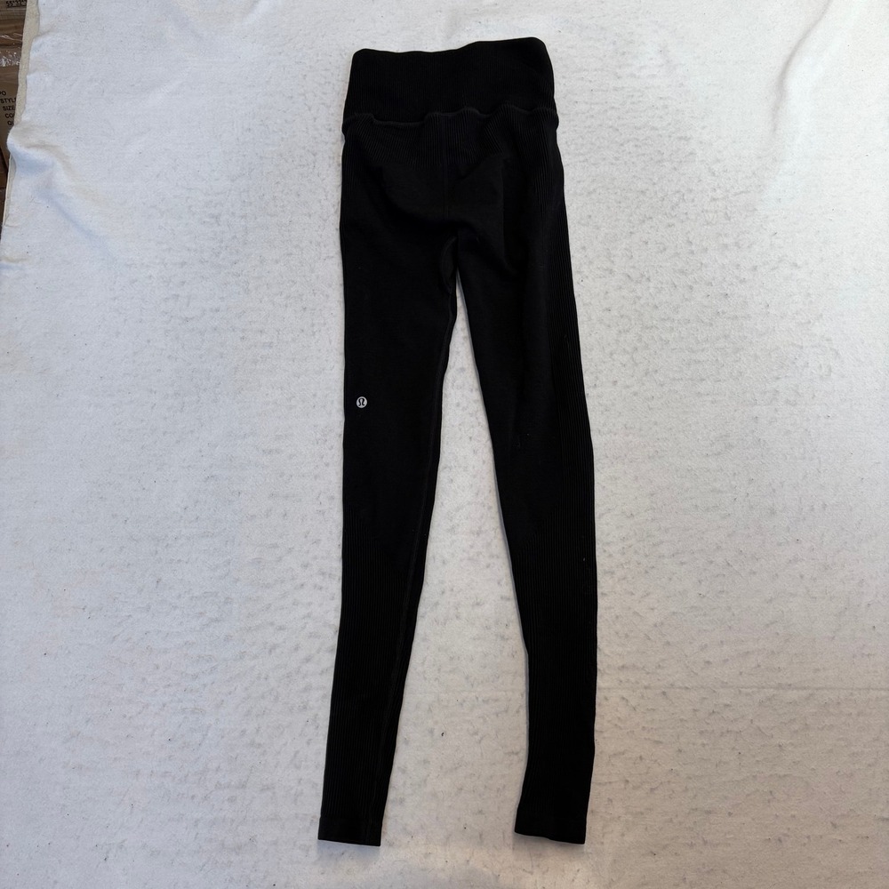 Lululemon Keep the Heat Thermal Tights Womens Size 6 Black Ribbed Wool Blend